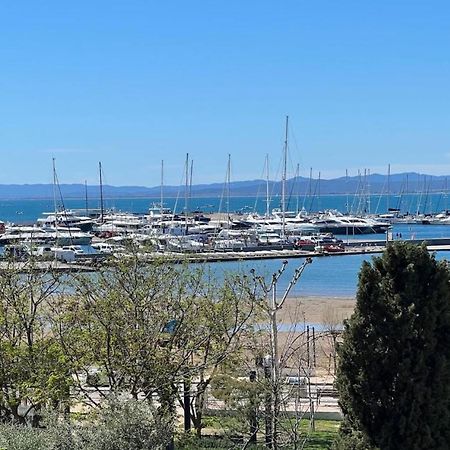 Apartamento Frente Al Mar Rosas Exterior foto