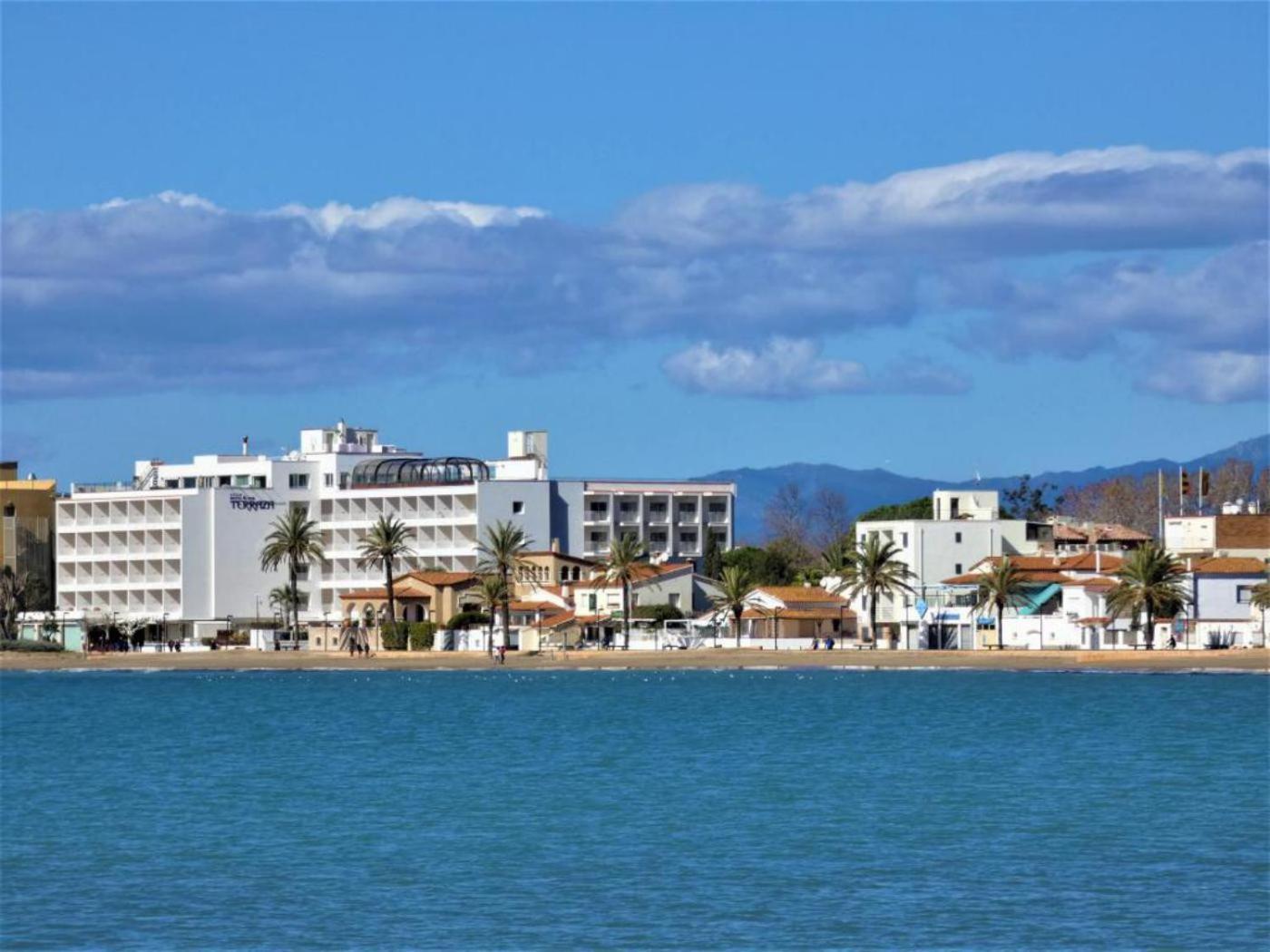 Apartamento Frente Al Mar Rosas Exterior foto